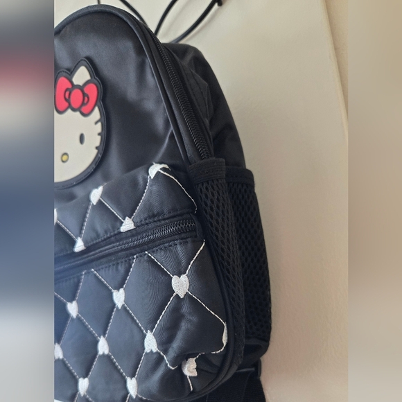 Hello Kitty Quilted Black Backpack With White Hearts EUC - Picture 2 of 6